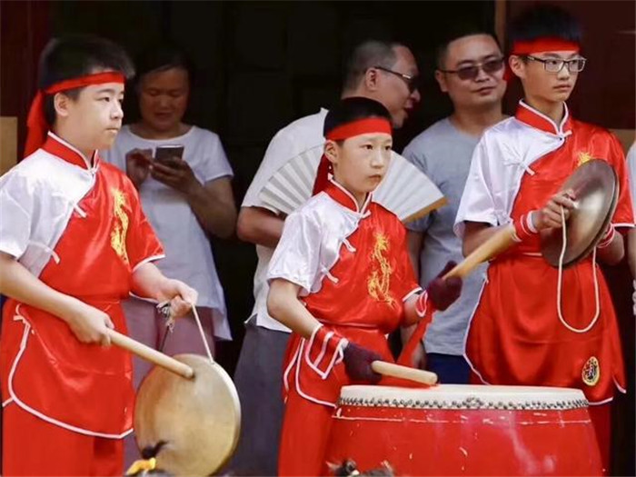 端午佳節傳統習俗你還記得多少?我們這代可不能丟了老規矩 端午佳節傳統習俗你還記得多少?我們這代可不能丟了老規矩